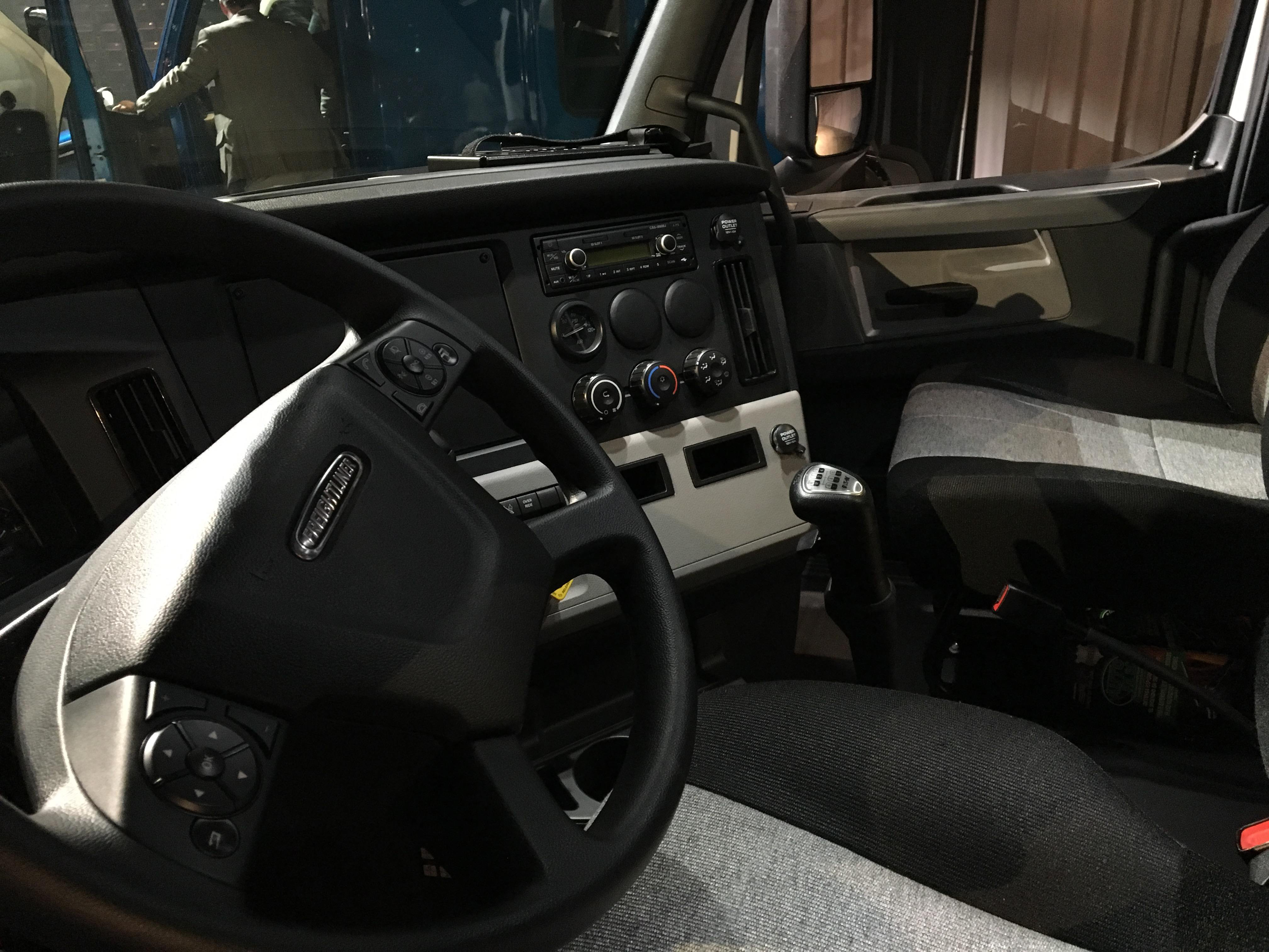 Freightliner Introduces Redesigned Cascadia With Driver