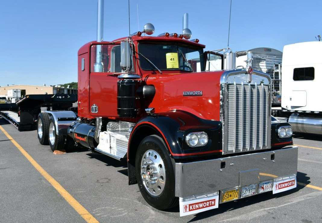 Rampant Trailers  uses 1966 Kenworth  W900A to deliver trailers 